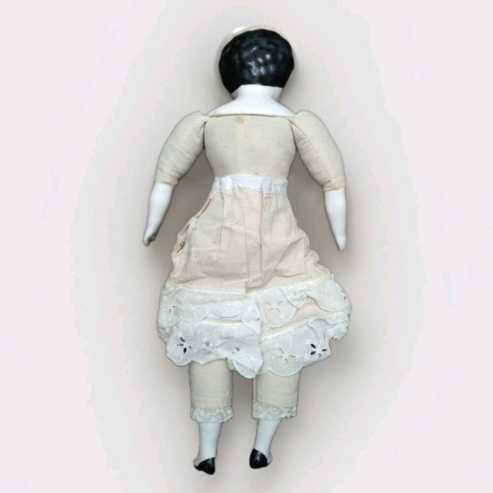 Antique Style Porcelain-Head Low Brow Curly Haired Doll Cream Petticoat See Pics - Picture 3 of 9